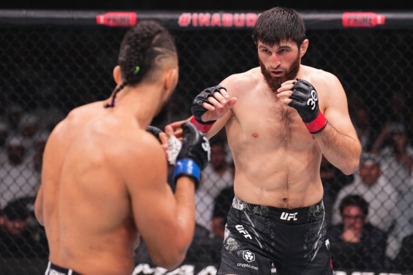 Магомед Анкалаев, чемпион UFC в полутяжёлом весе, реванш с Алексом Перейрой, вызов от Жаилтона Алмейды, Азамат Мурзаканов