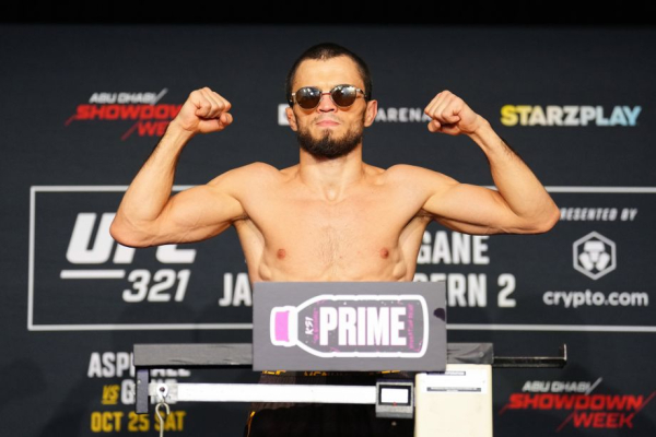 Умар Нурмагомедов — Марио Баутиста, UFC 321, 25 октября 2025, когда бой, кто фаворит, кто победит, прогноз