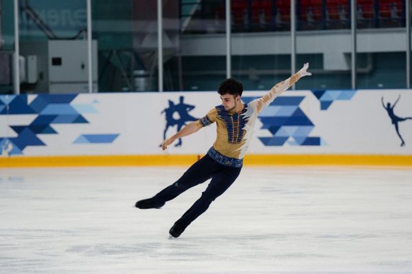 Интервью с Артуром Даниеляном: тренировки, смена программ, планы на сезон, сериалы, семейка Аддамс, Олимпиада Интервью с Артуром Даниеляном: тренировки, смена программ, планы на сезон, сериалы, семейка Аддамс, Олимпиада