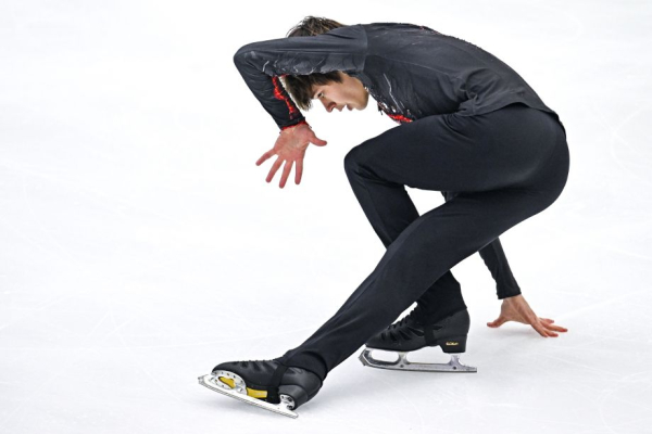 Итоги этапа Гран-при России по фигурному катанию в Казани: победа Дикиджи, Хуснутдинова и Тутберидзе, провал Мишиной и Галлямова Итоги этапа Гран-при России по фигурному катанию в Казани: победа Дикиджи, Хуснутдинова и Тутберидзе, провал Мишиной и Галлямова