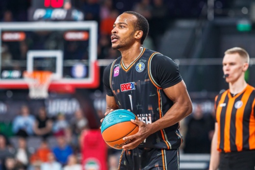 Единая лига ВТБ, сезон-2025/2026, Уралмаш — Локомотив-Кубань: счёт, результат матча 18 ноября, баскетбол, Хантер, Темиров, Нэвелс Единая лига ВТБ, сезон-2025/2026, Уралмаш — Локомотив-Кубань: счёт, результат матча 18 ноября, баскетбол, Хантер, Темиров, Нэвелс